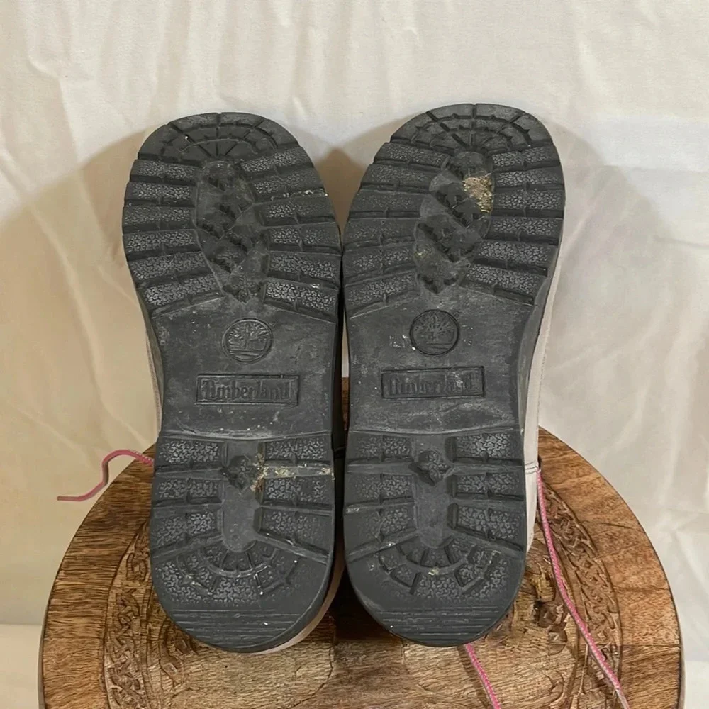 Big girl’s Timberland gray/pink hiking boots 4.5